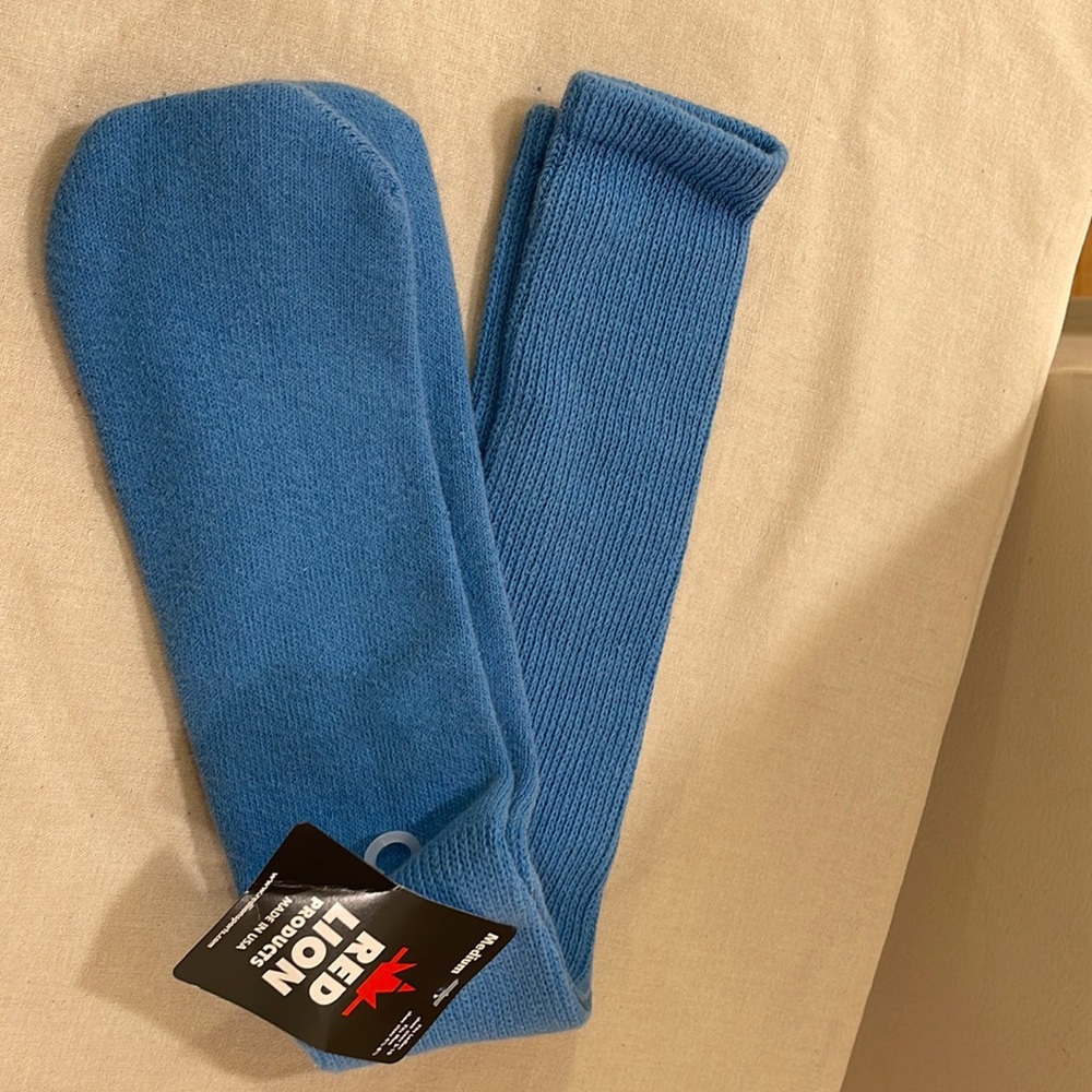 Red lion fits ladies or fits mens